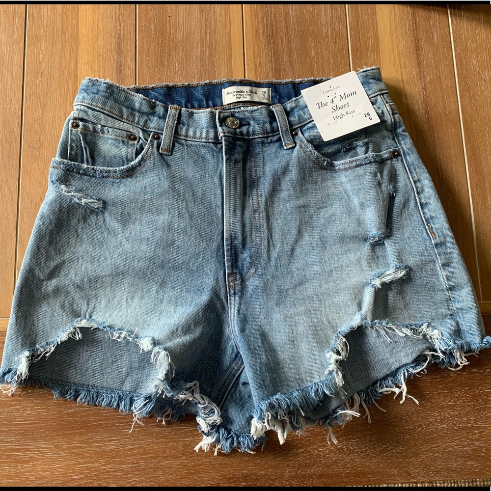 Curve Love - High Rise Mom Short